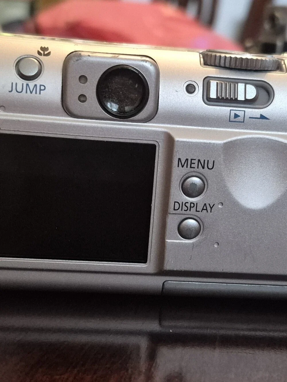 Canon PowerShot S30 3.2MP Digital Camera 3X Zoom PC1018 Vintage Untested